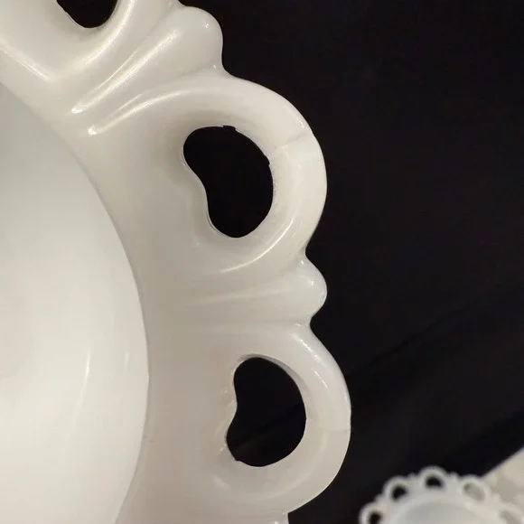 Vintage Anchor Hocking Milk Glass Lace  "Old Colony" 5.25" Sherbet Bowl Pedestal - Picture 16 of 16